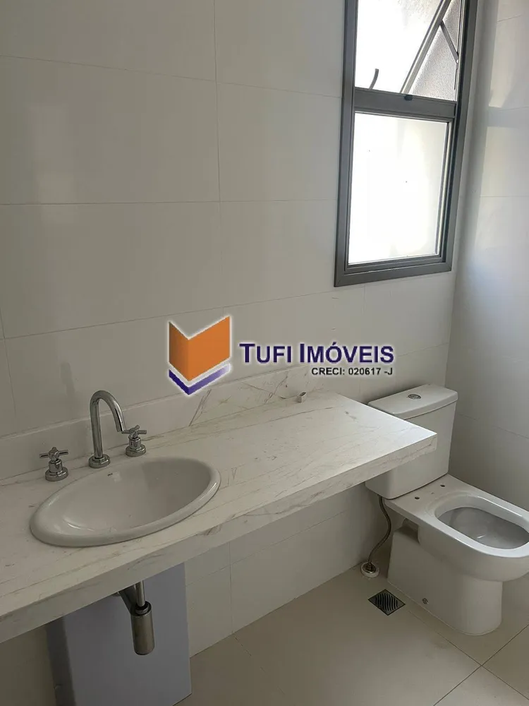 Apartamento, 3 quartos, 187 m² - Foto 2