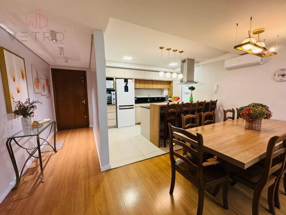 Apartamento, 3 quartos, 136 m² - Foto 2