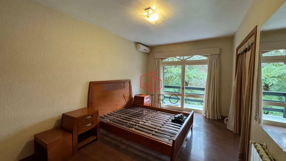 Casa, 4 quartos, 319 m² - Foto 9