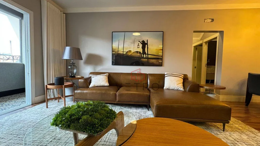 Apartamento, 3 quartos, 190 m² - Foto 1
