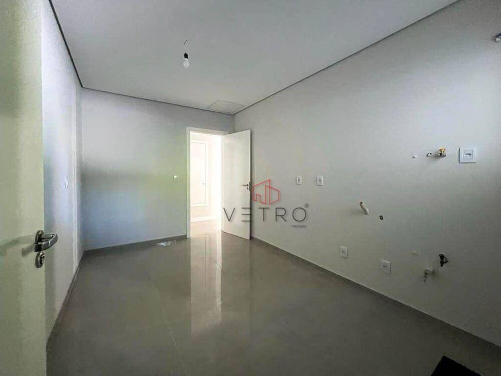 Casa, 3 quartos, 220 m² - Foto 8