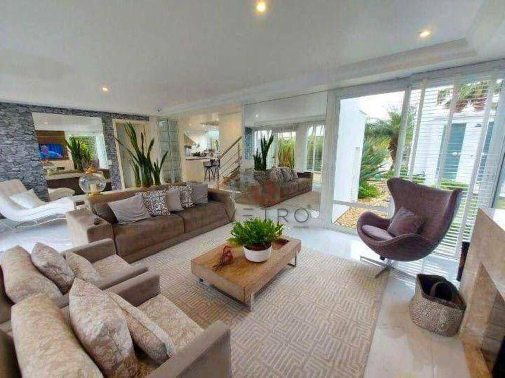 Casa de Condomínio, 4 quartos - Foto 1