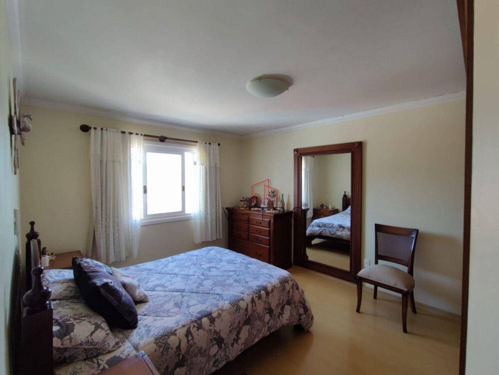 Casa, 3 quartos, 197 m² - Foto 6