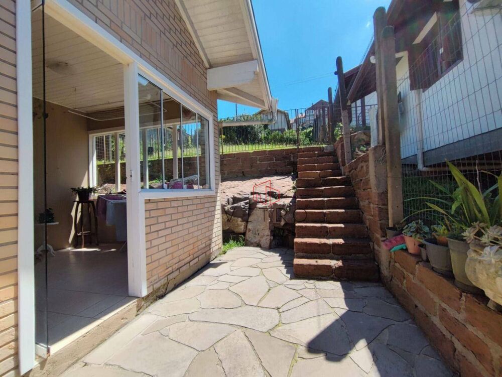 Casa, 3 quartos, 197 m² - Foto 1