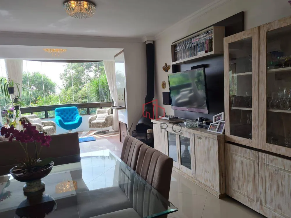 Apartamento, 3 quartos, 170 m² - Foto 2