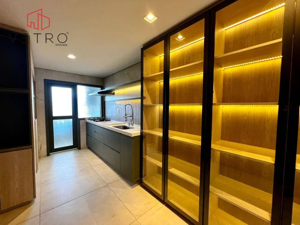 Apartamento, 3 quartos, 150 m² - Foto 2