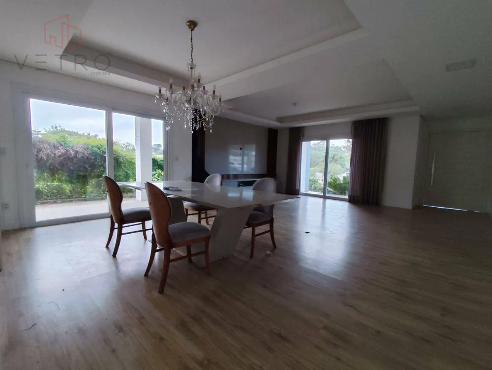 Casa, 3 quartos, 244 m² - Foto 4