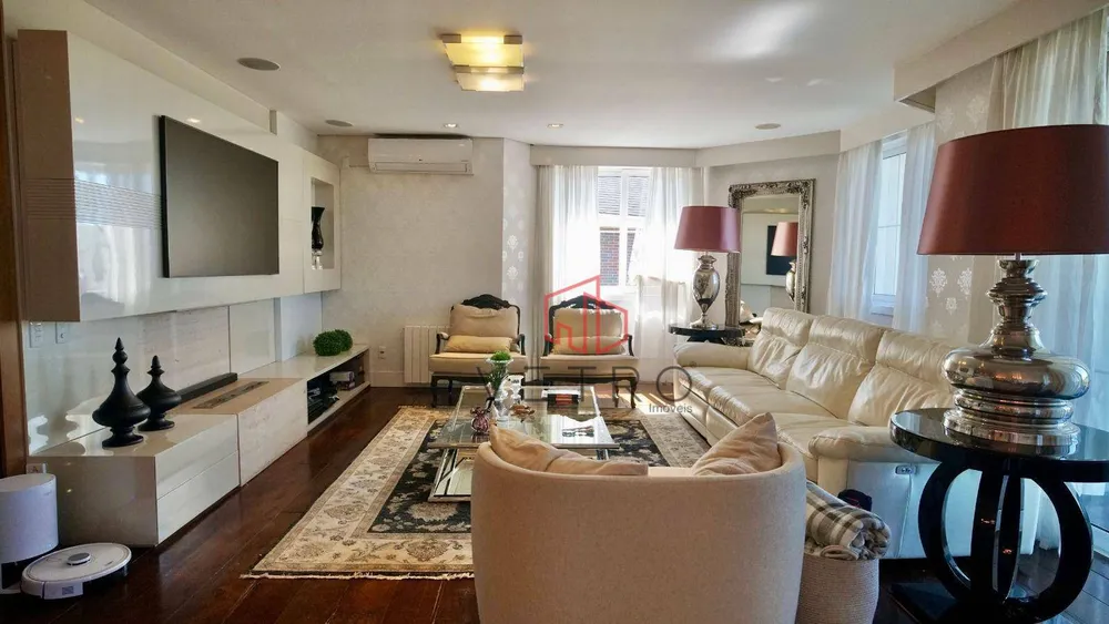 Apartamento, 3 quartos, 229 m² - Foto 1