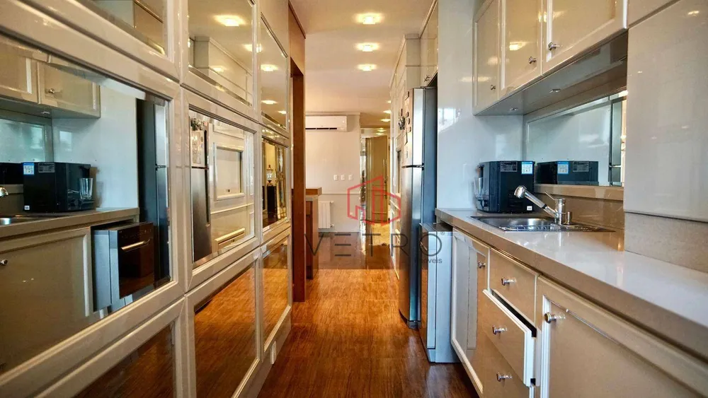 Apartamento, 3 quartos, 229 m² - Foto 4