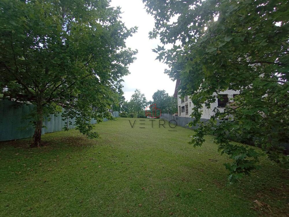 Loteamento e Condomínio, 750 m² - Foto 2