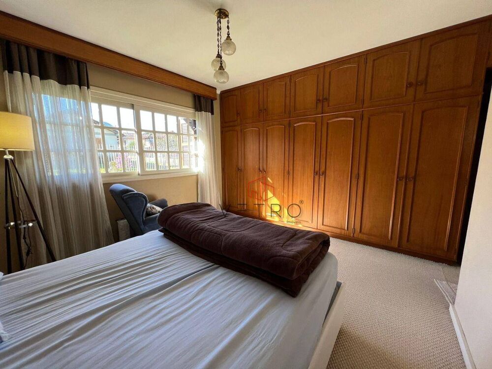 Casa, 3 quartos, 156 m² - Foto 1