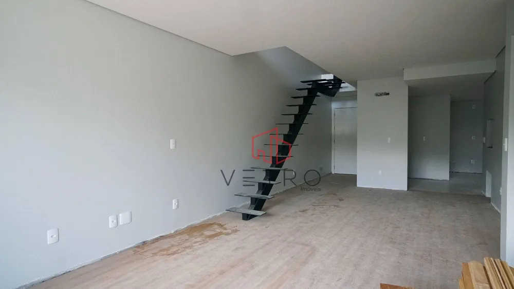 Apartamento, 3 quartos, 220 m² - Foto 2