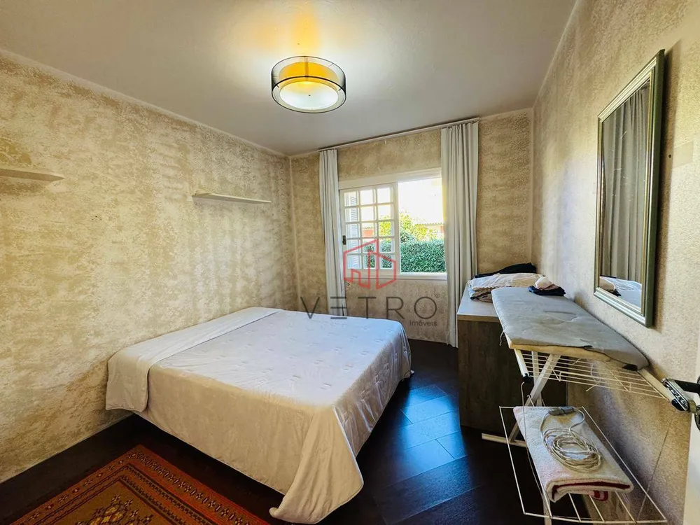 Casa, 4 quartos, 238 m² - Foto 11