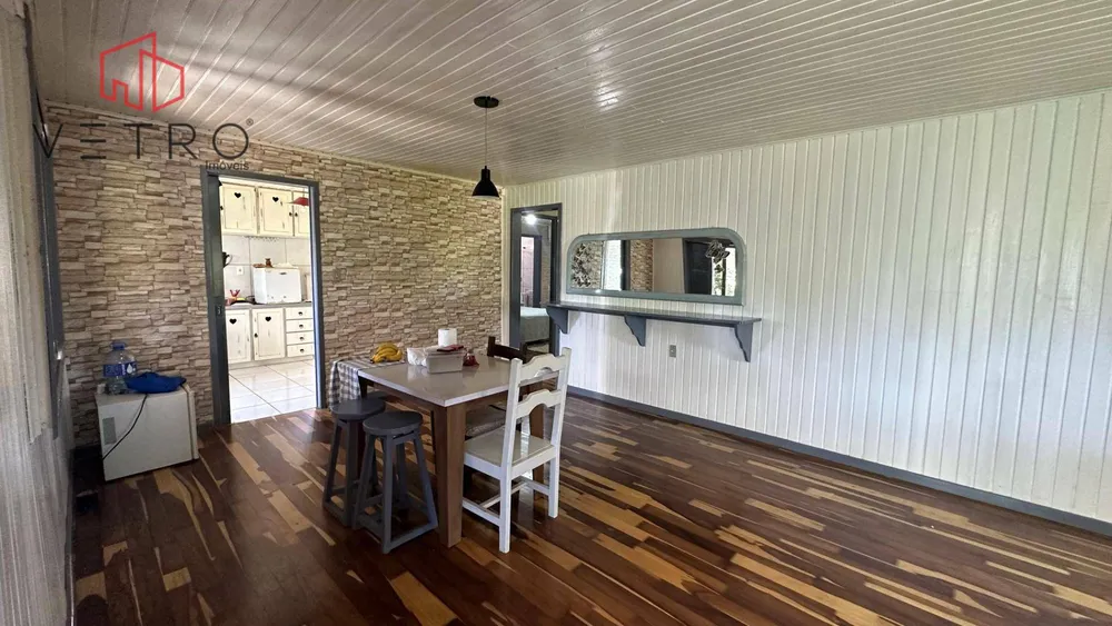 Casa, 5 quartos, 147 m² - Foto 3