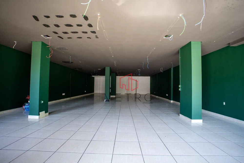 Sala-Conjunto, 224 m² - Foto 1