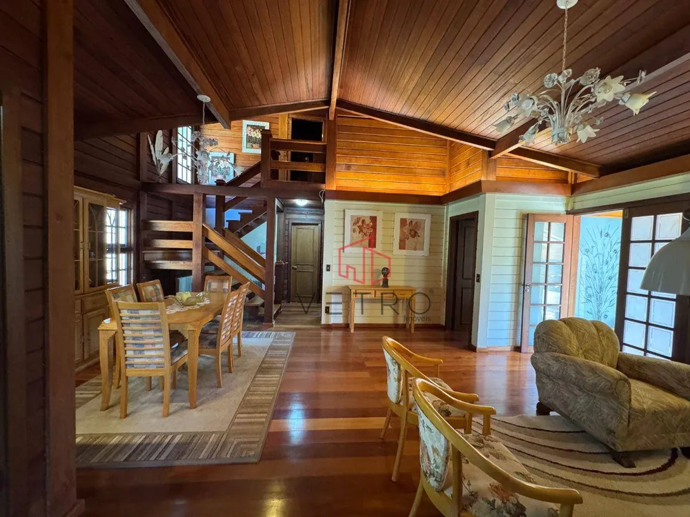 Casa, 3 quartos, 340 m² - Foto 3