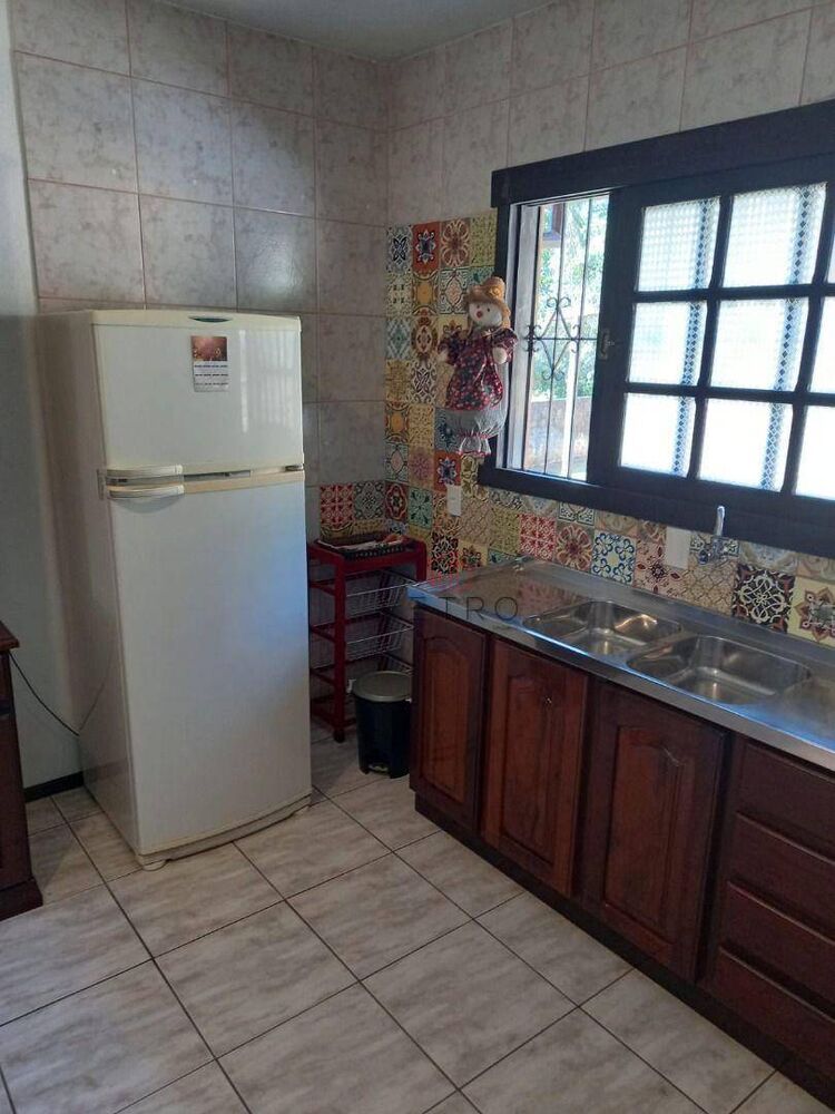 Casa à venda com 3 quartos, 343m² - Foto 5