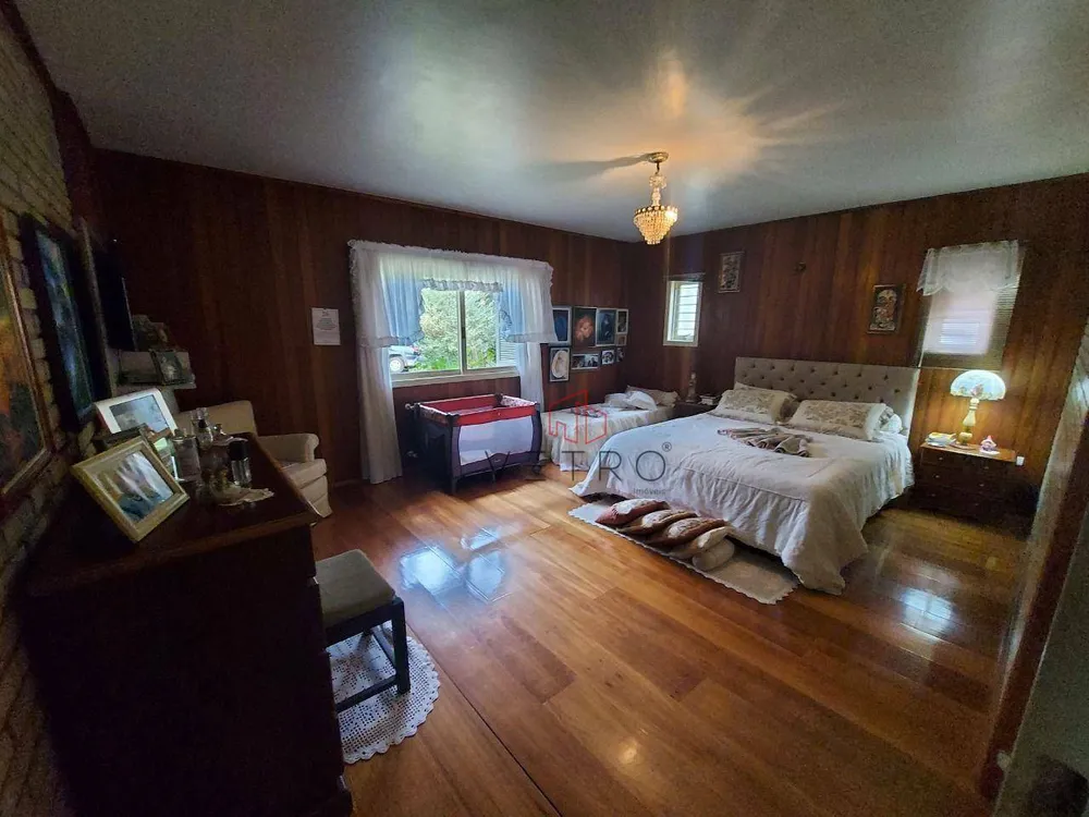 Casa, 6 quartos, 330 m² - Foto 3