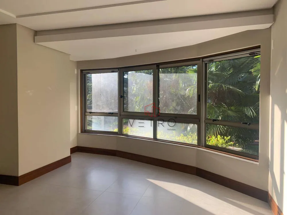 Apartamento, 3 quartos, 216 m² - Foto 2