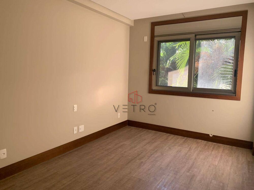 Apartamento, 3 quartos, 216 m² - Foto 3