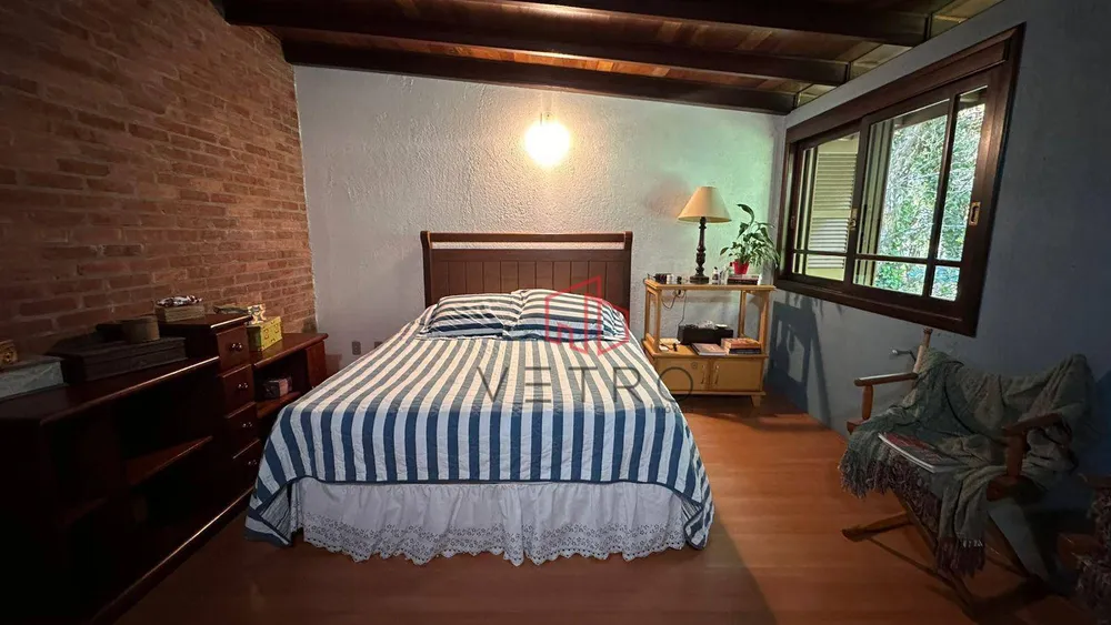Casa, 3 quartos, 250 m² - Foto 9