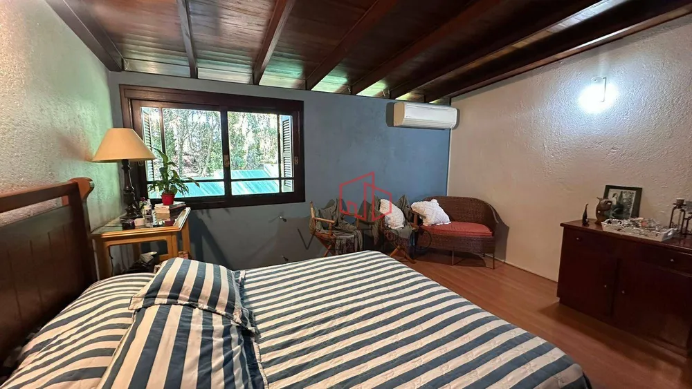 Casa, 3 quartos, 250 m² - Foto 8