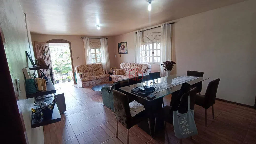 Casa, 5 quartos, 250 m² - Foto 4