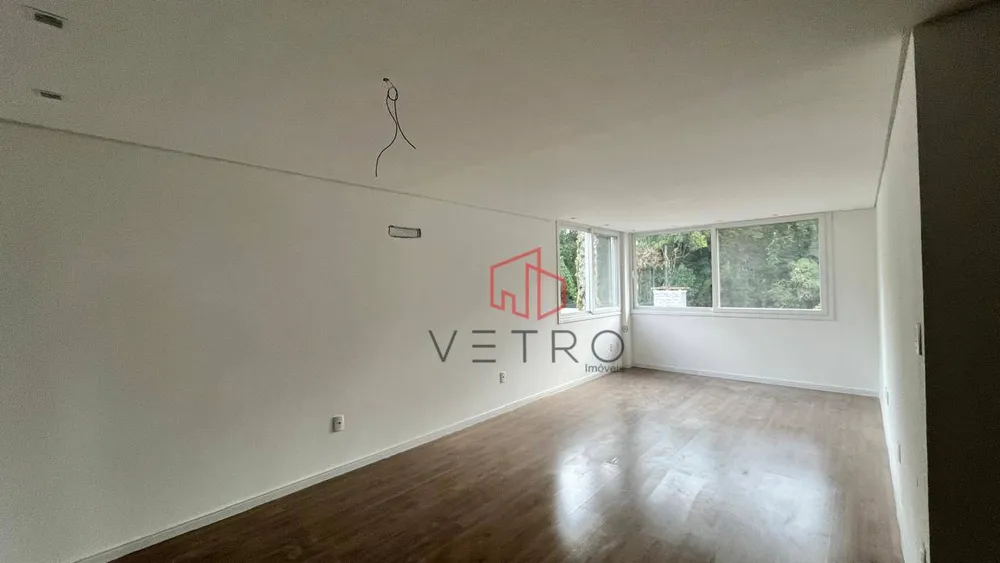 Apartamento, 3 quartos, 204 m² - Foto 1