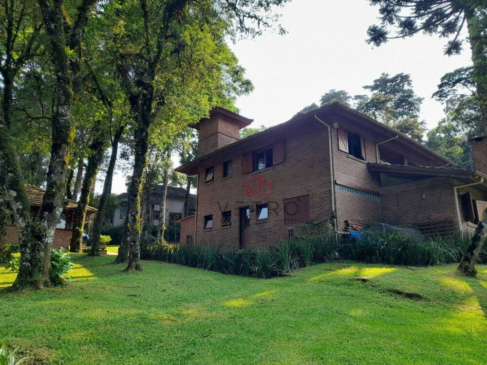 Casa, 3 quartos, 236 m² - Foto 2