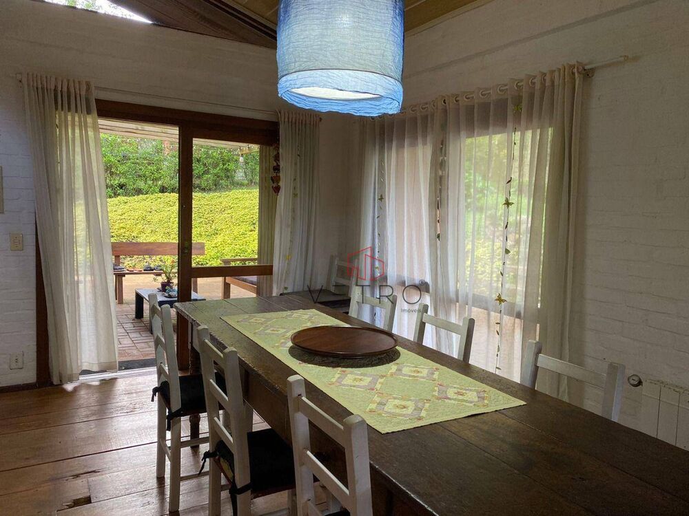 Casa, 3 quartos, 236 m² - Foto 6