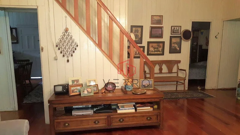 Casa, 5 quartos, 210 m² - Foto 3