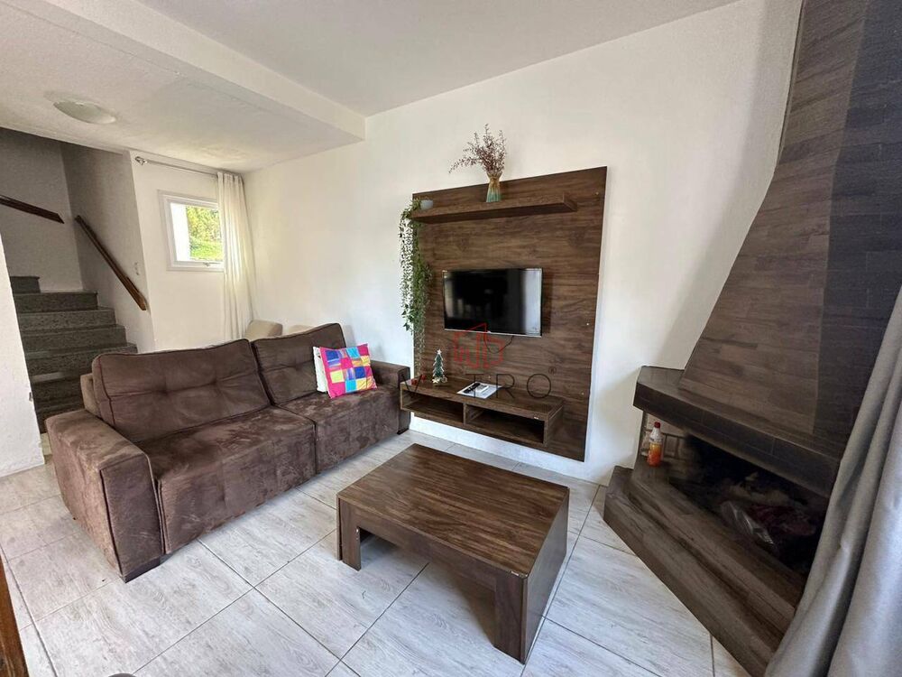 Casa, 3 quartos, 114 m² - Foto 2