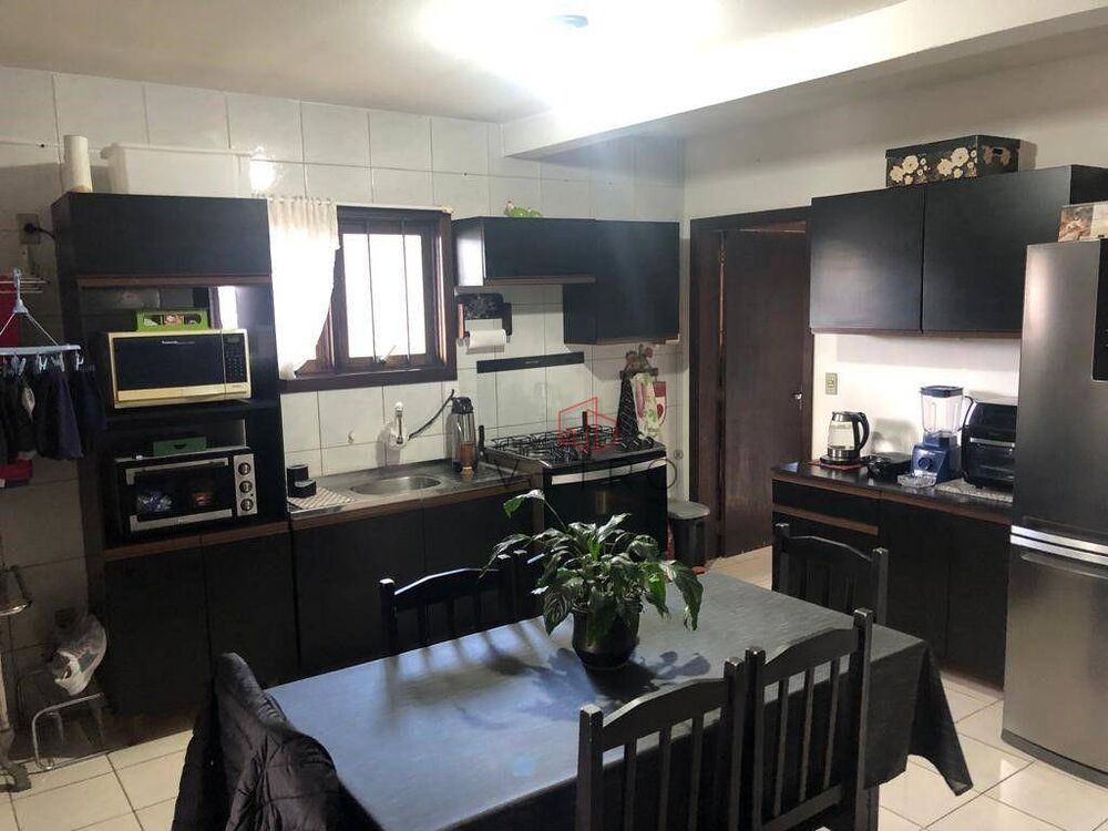 Casa, 4 quartos, 180 m² - Foto 6