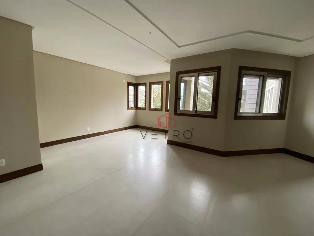 Apartamento, 3 quartos, 239 m² - Foto 1