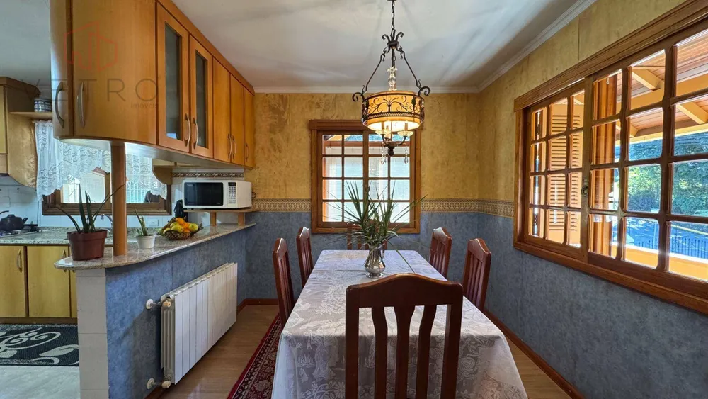Casa, 3 quartos, 250 m² - Foto 3