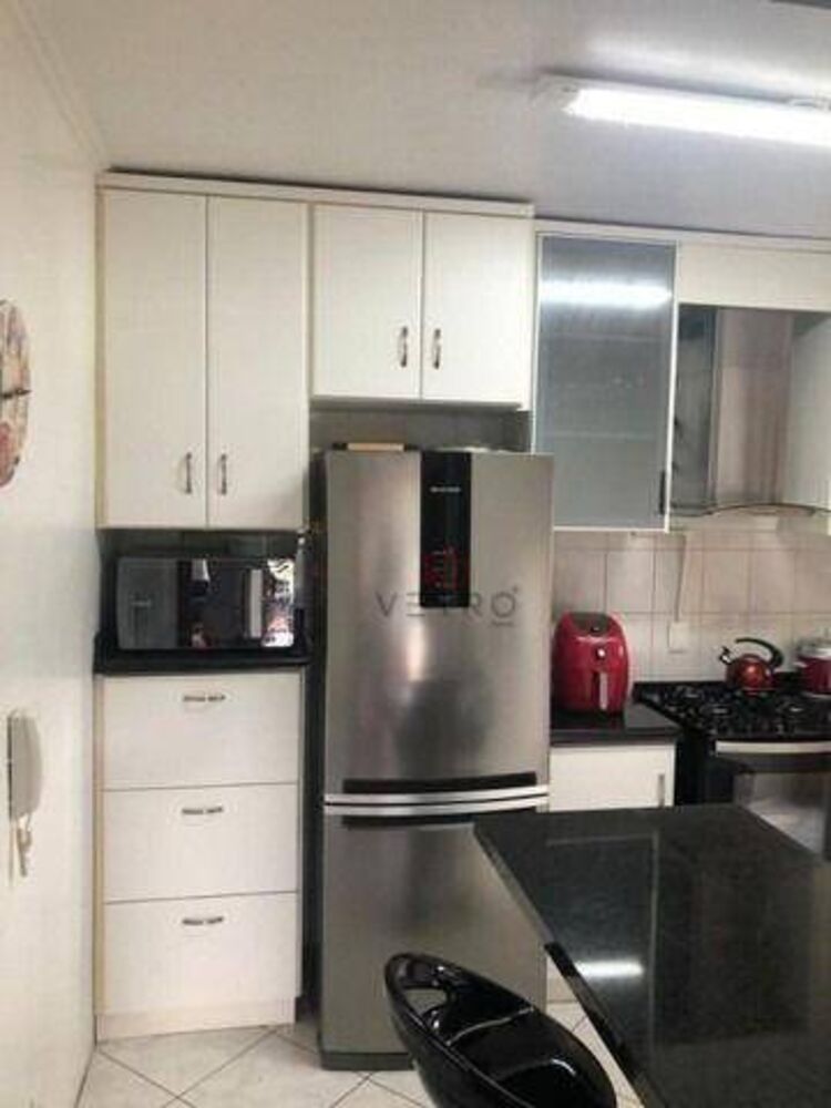 Apartamento à venda com 2 quartos, 82m² - Foto 4