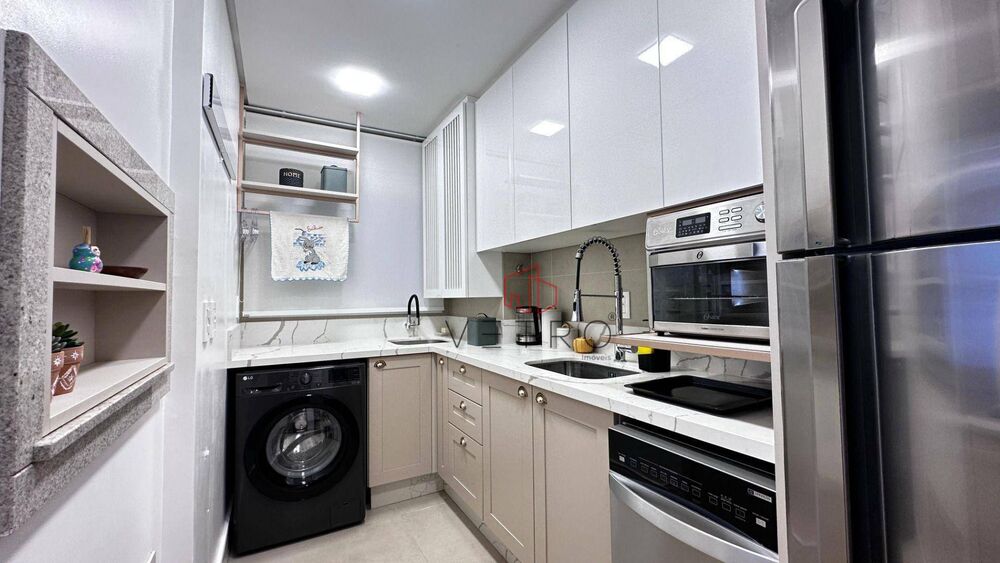 Apartamento à venda com 1 quarto, 56m² - Foto 2