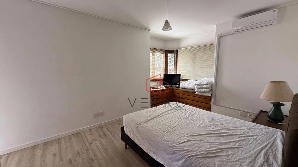 Apartamento, 2 quartos, 131 m² - Foto 8