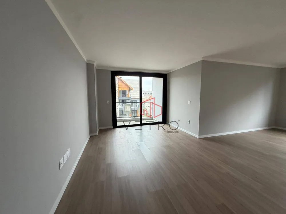 Apartamento, 3 quartos, 193 m² - Foto 2