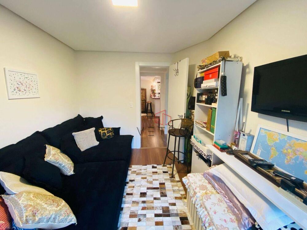 Apartamento à venda com 2 quartos, 72m² - Foto 3