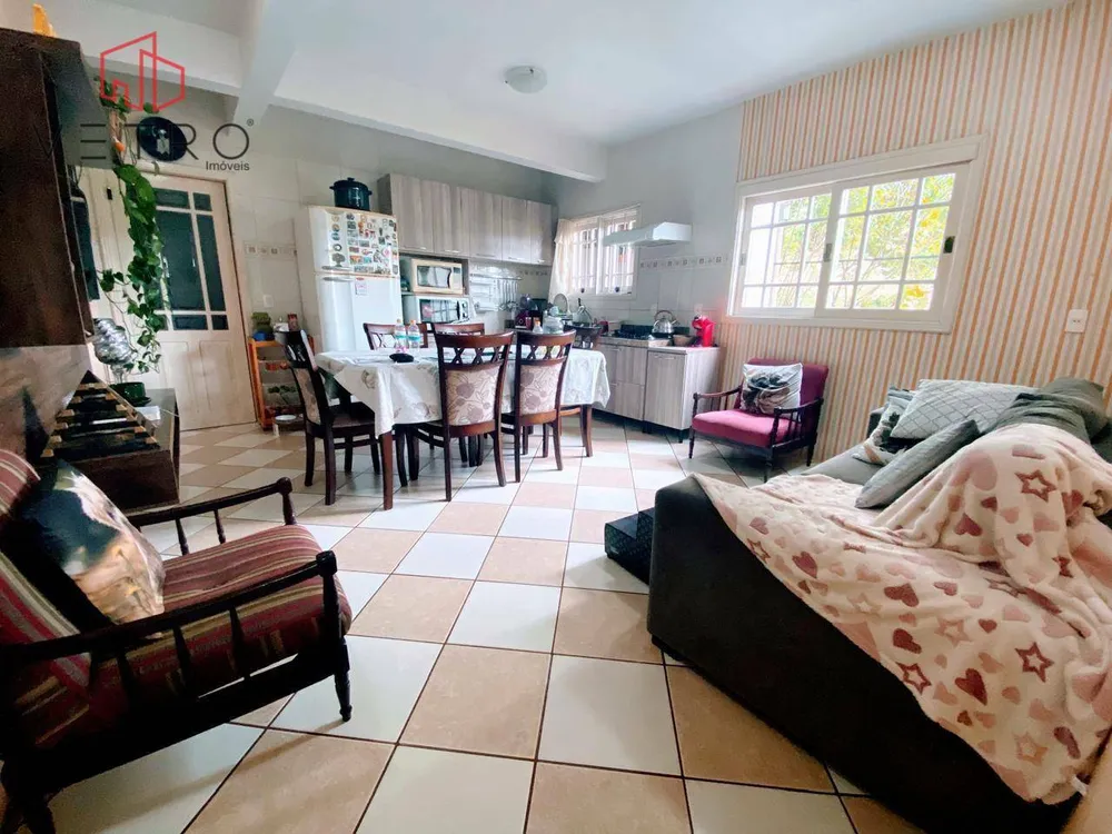 Casa, 5 quartos, 245 m² - Foto 6