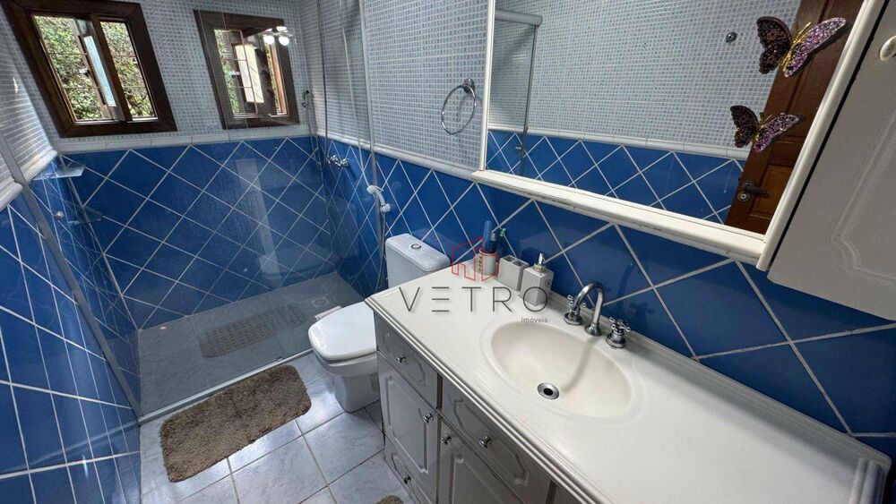 Casa, 5 quartos, 300 m² - Foto 1