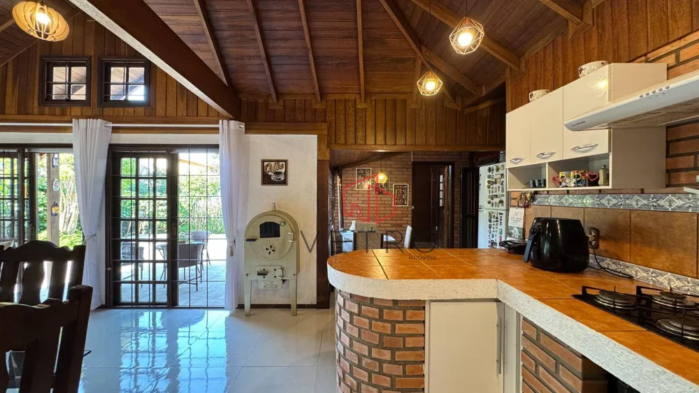 Casa, 5 quartos, 300 m² - Foto 22