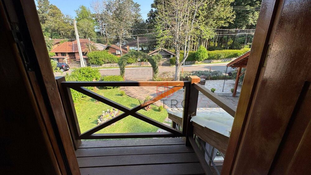 Casa, 5 quartos, 300 m² - Foto 4