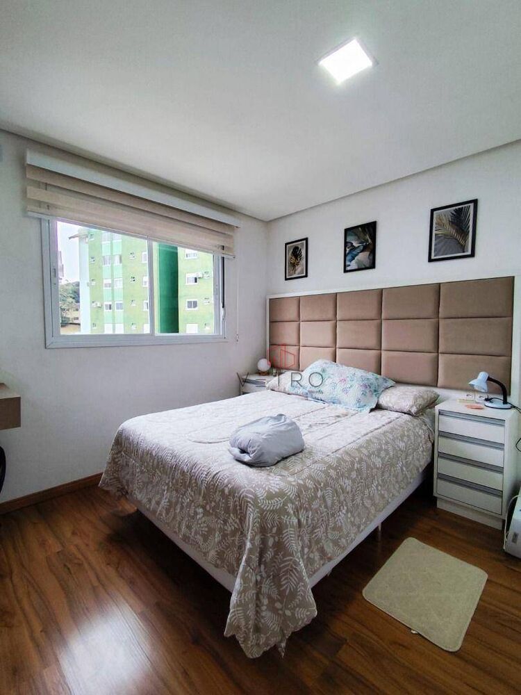 Apartamento à venda com 2 quartos, 53m² - Foto 1