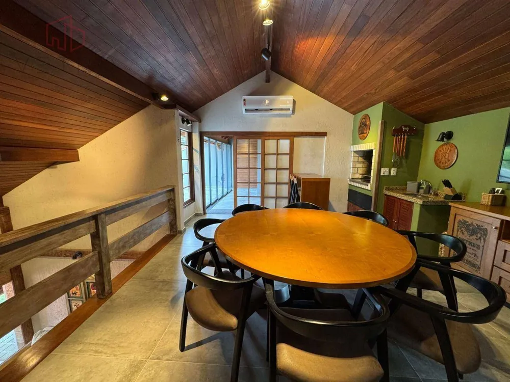 Apartamento, 5 quartos, 271 m² - Foto 11