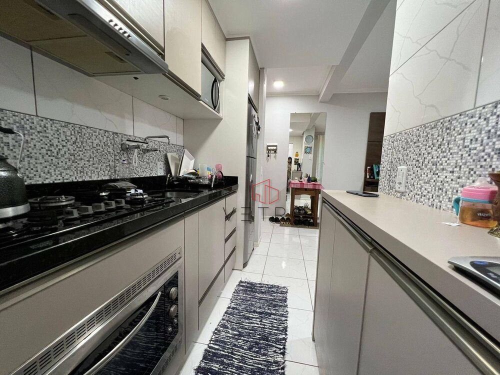 Apartamento à venda com 2 quartos, 58m² - Foto 1