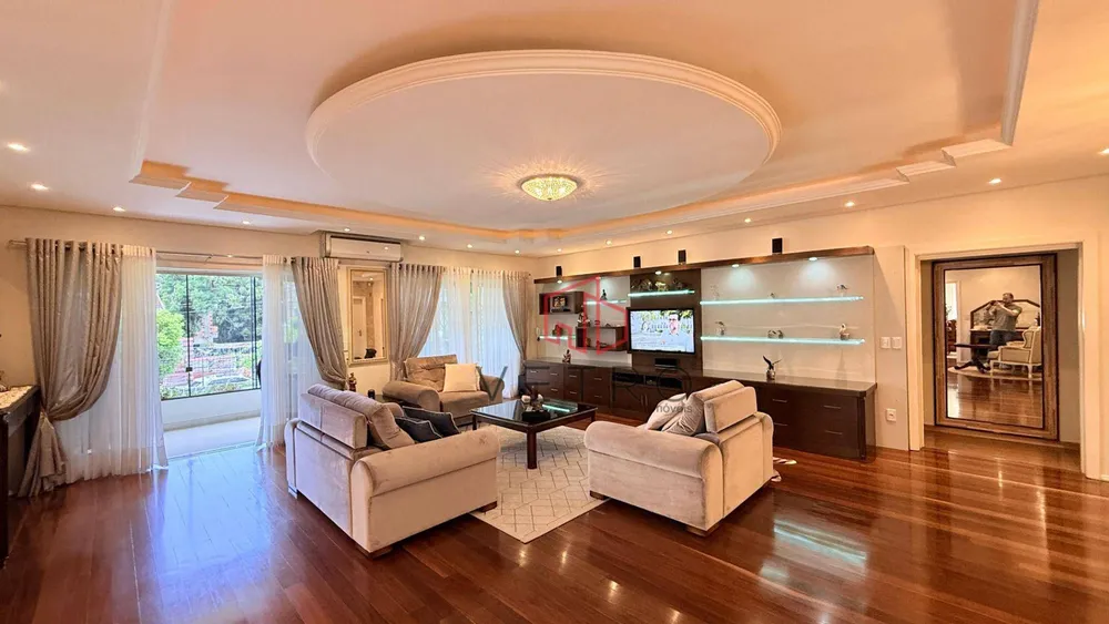 Casa, 4 quartos, 549 m² - Foto 1