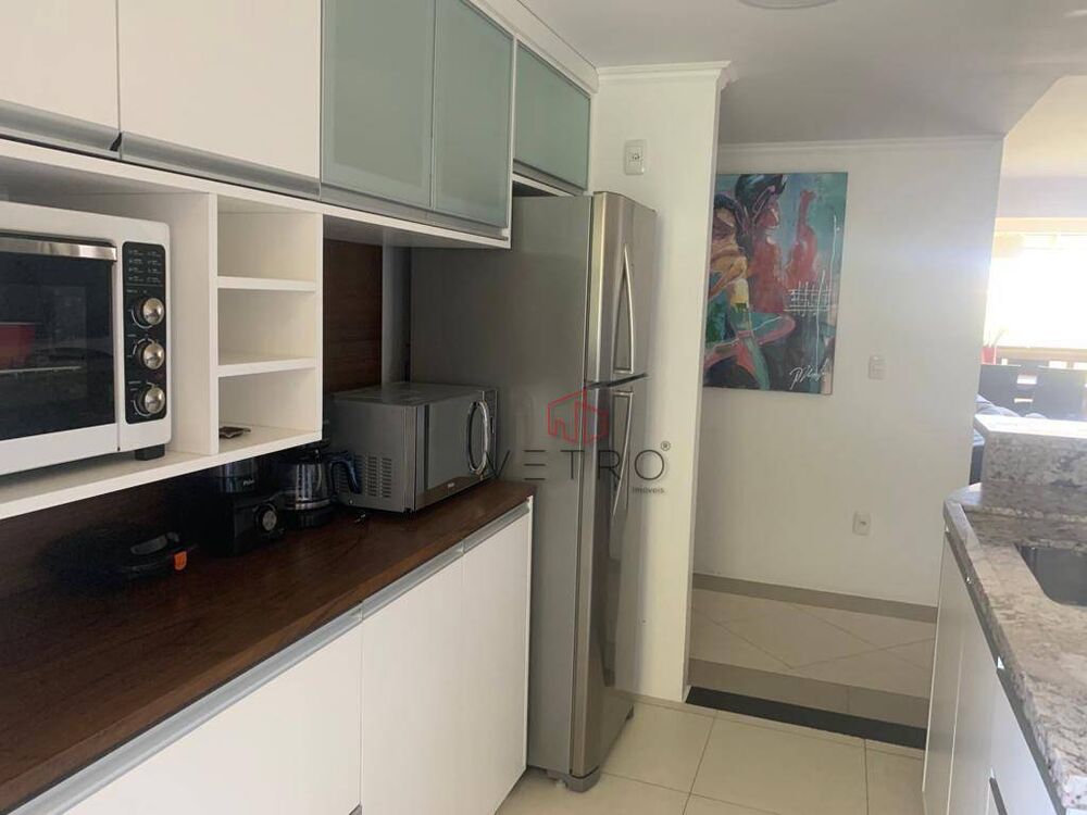 Apartamento, 3 quartos, 140 m² - Foto 2