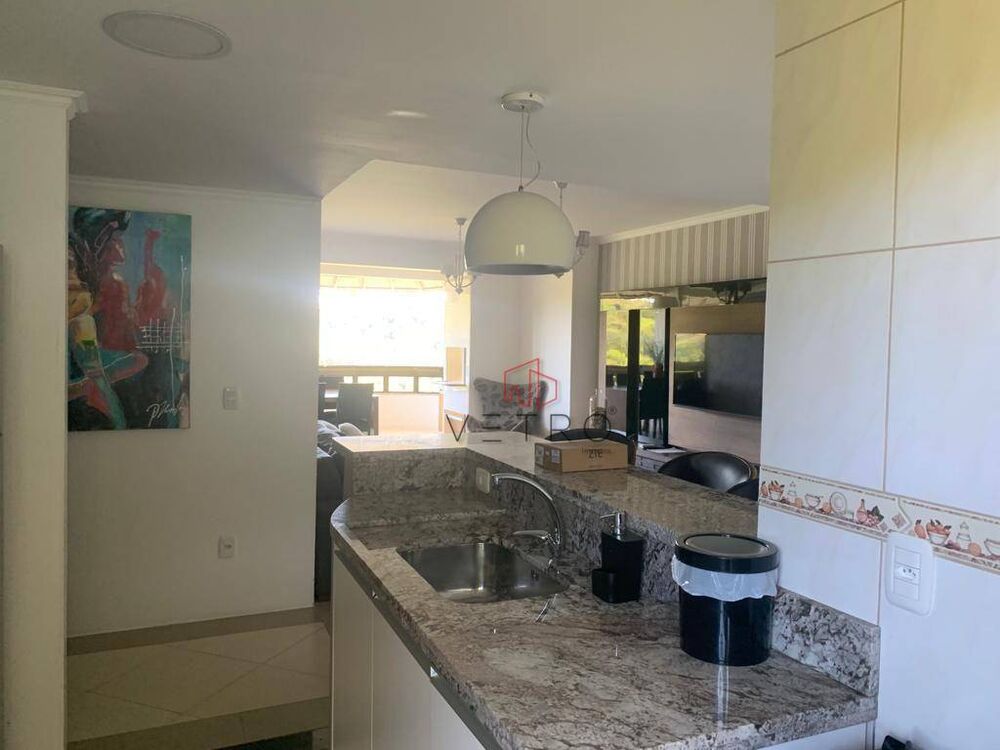 Apartamento, 3 quartos, 140 m² - Foto 1